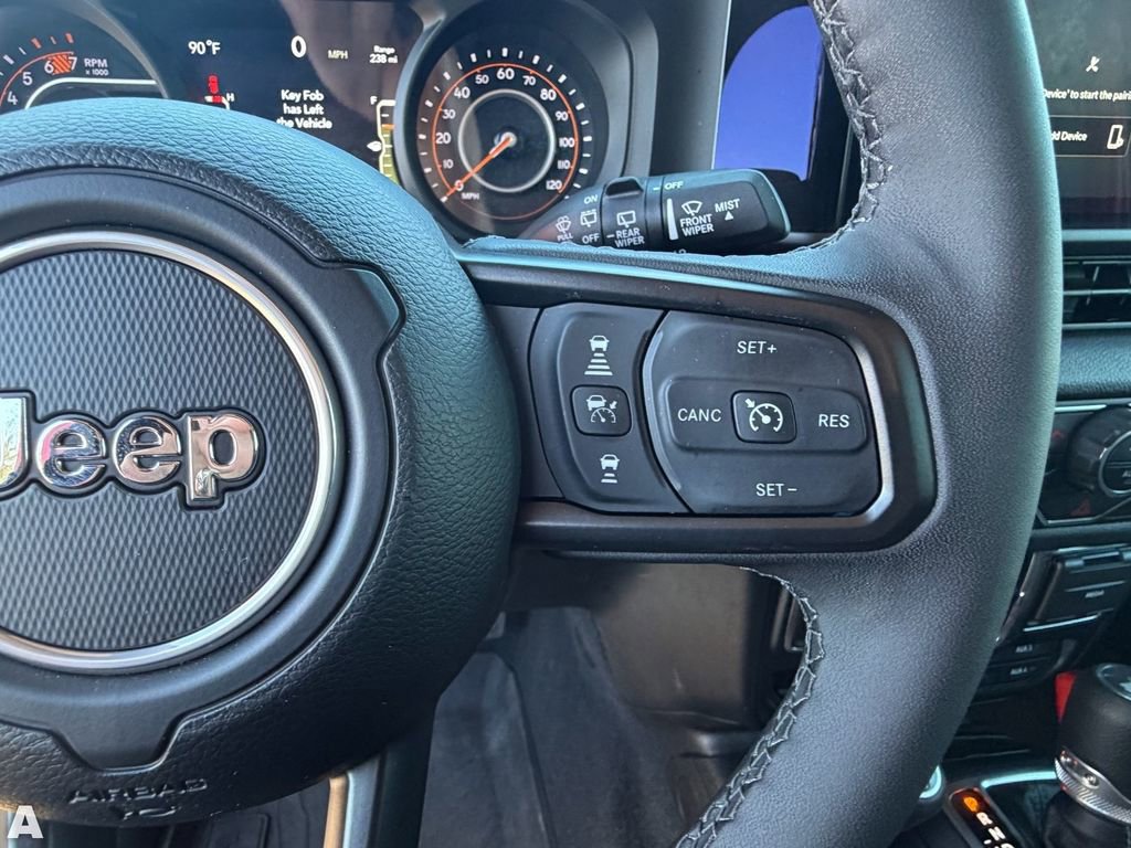 Used 2025 Jeep Wrangler Sport S image 33