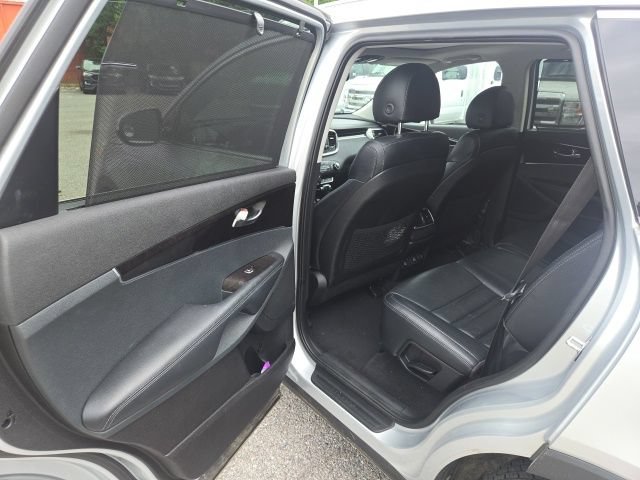 Used 2018 Kia Sorento EX w/ EX Advanced Touring Package FWD image 8