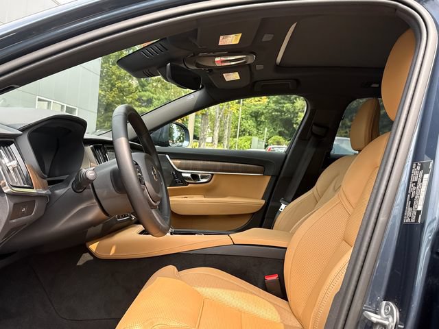 Certified 2025 Volvo V90 B6 Cross Country Ultra AWD/4WD image 10