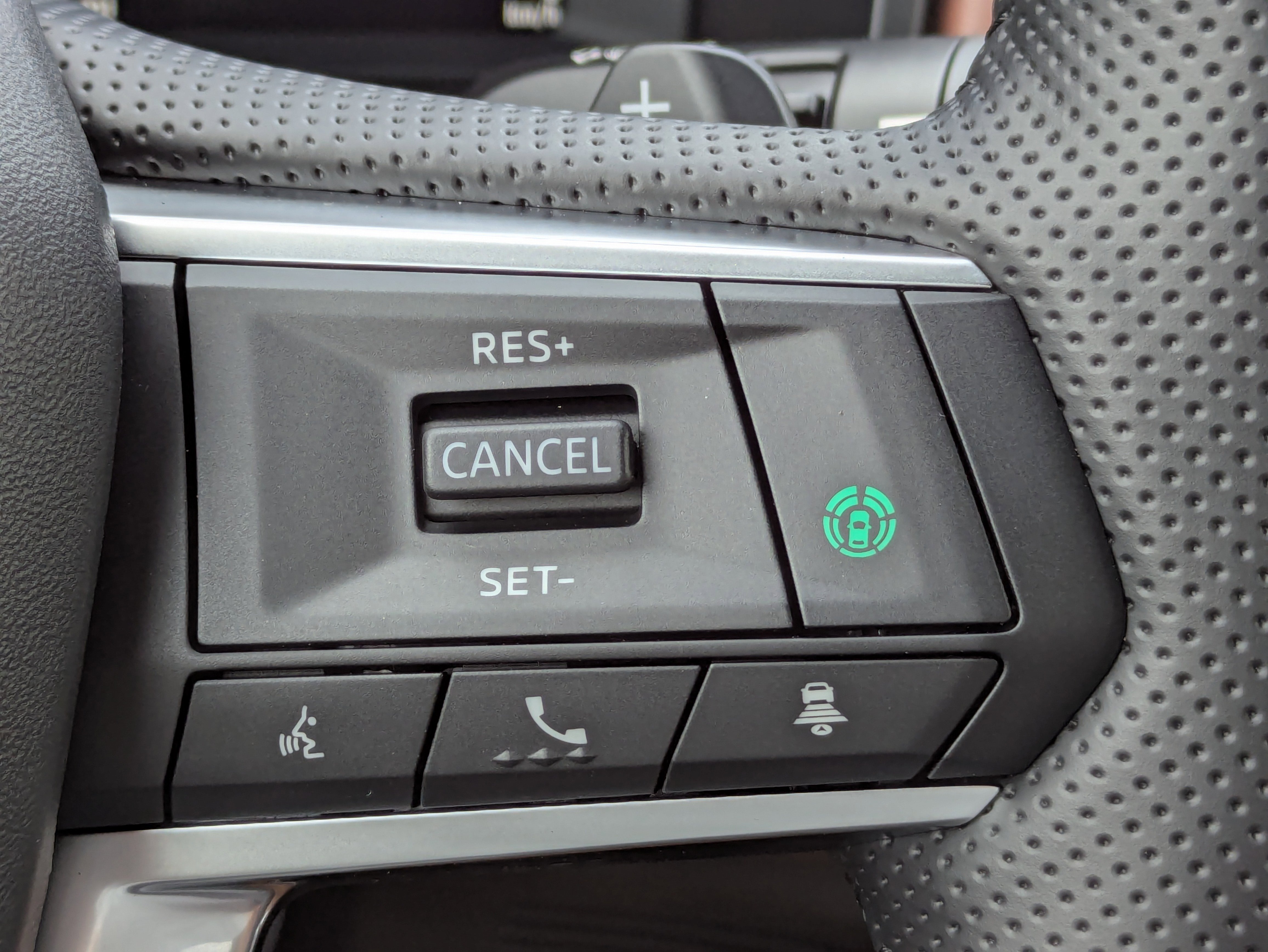 New 2025 Mitsubishi Outlander SEL image 29