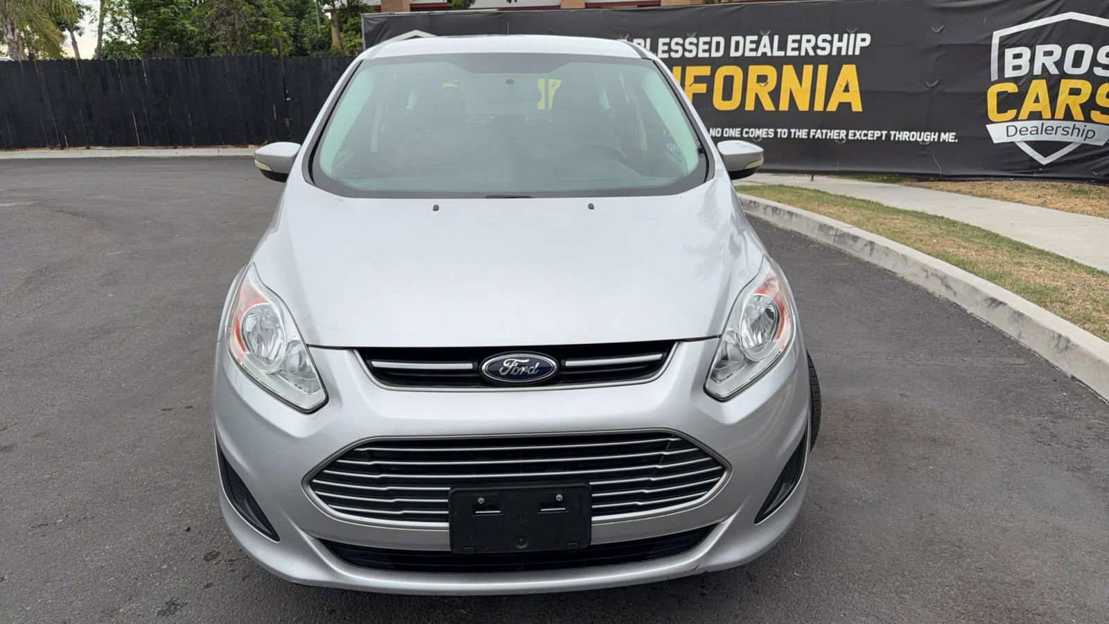 Used 2016 Ford C-MAX SE w/ Interior Protection Package image 3