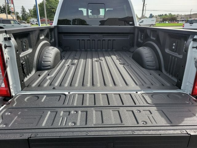 New 2026 Ford F350 Lariat w/ Black Appearance Package AWD/4WD image 34