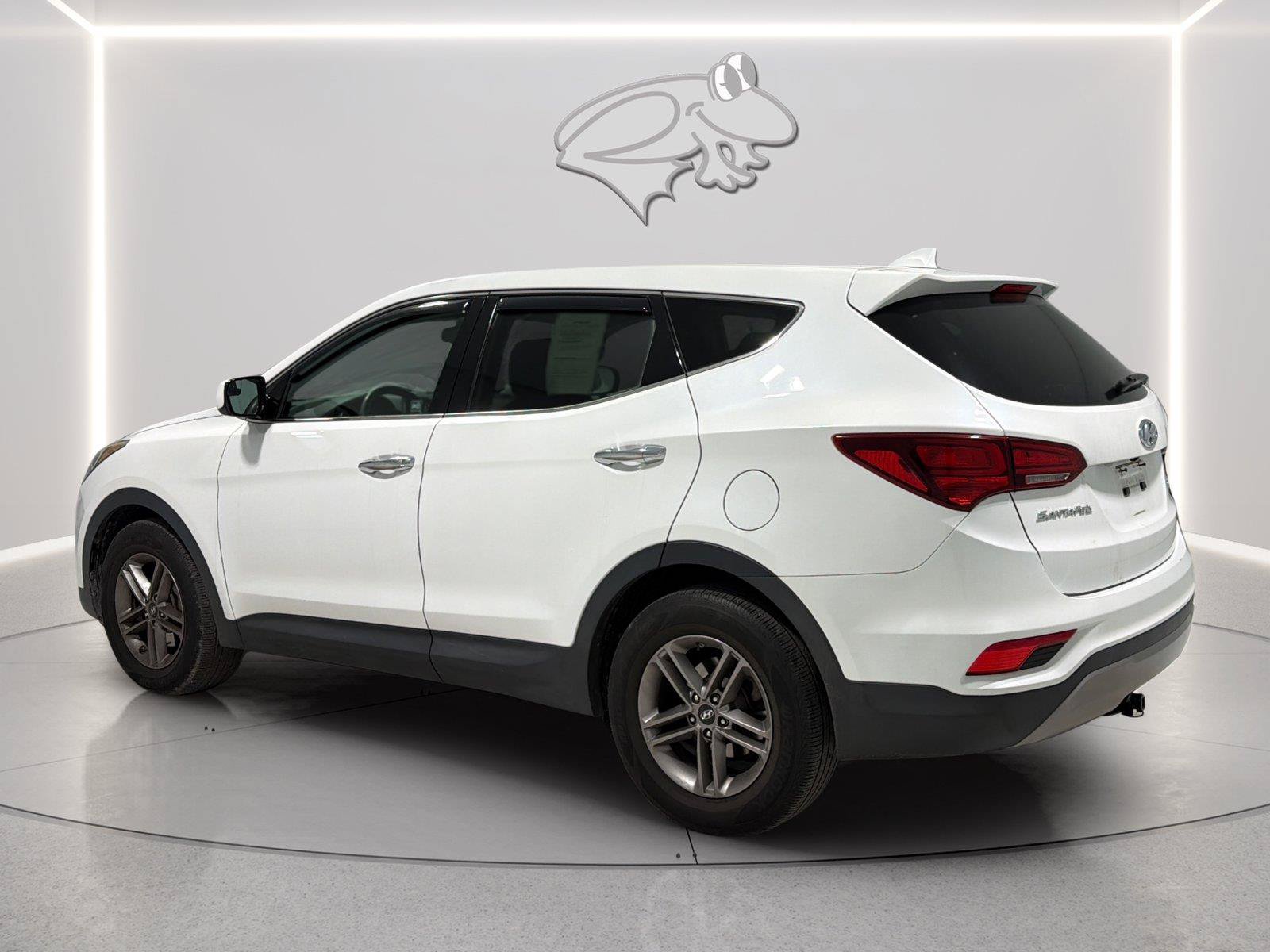 Used 2017 Hyundai Santa Fe Sport w/ Cargo Package AWD/4WD image 3