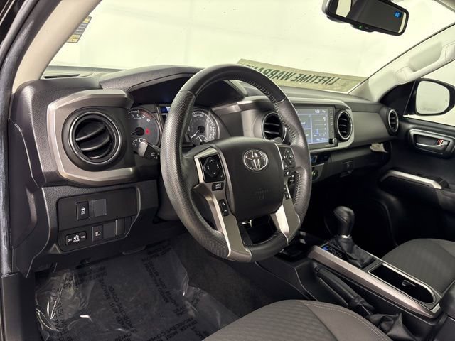 Used 2022 Toyota Tacoma SR5 w/ Technology Package RWD image 18