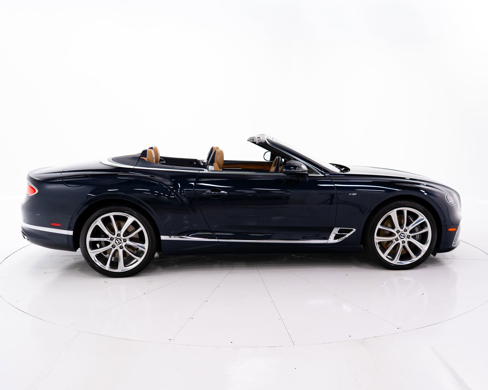 Used 2021 Bentley Continental GT AWD/4WD image 6
