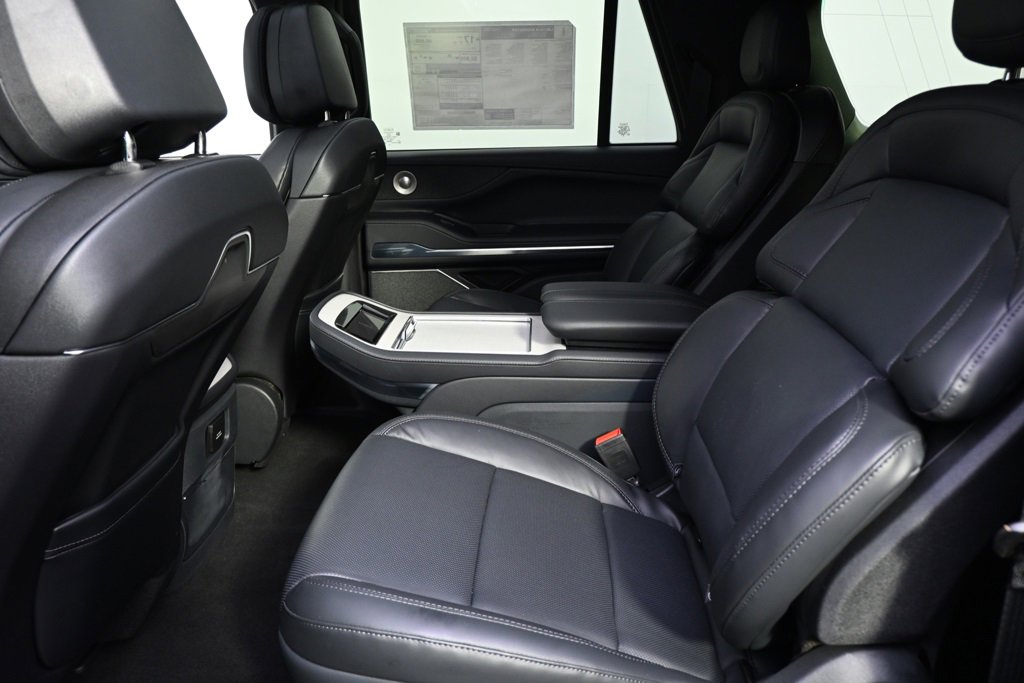 New 2026 Lincoln Navigator L Reserve w/ Jet Appearance Package image 21