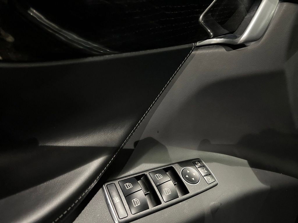 Used 2018 Tesla Model X 75D AWD/4WD image 20