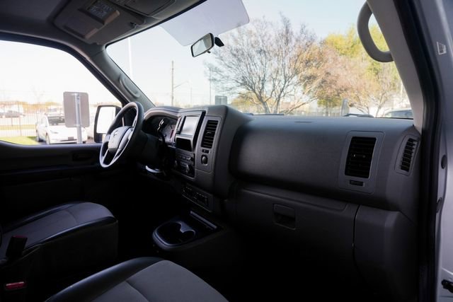 Used 2021 Nissan NV 1500 S image 28