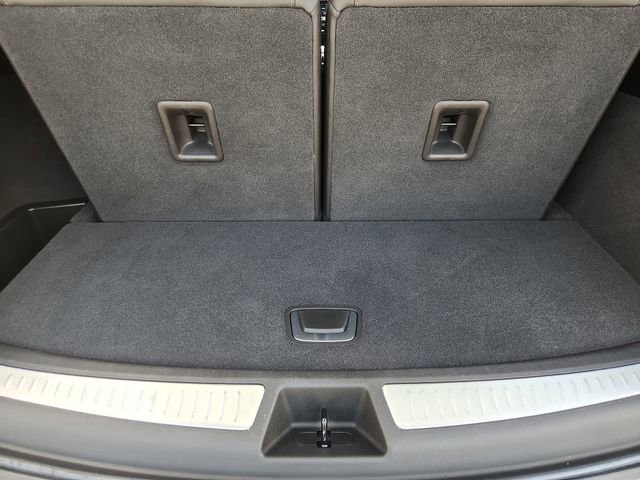 Certified 2023 Cadillac XT6 Premium Luxury w/ Technology Package FWD image 27