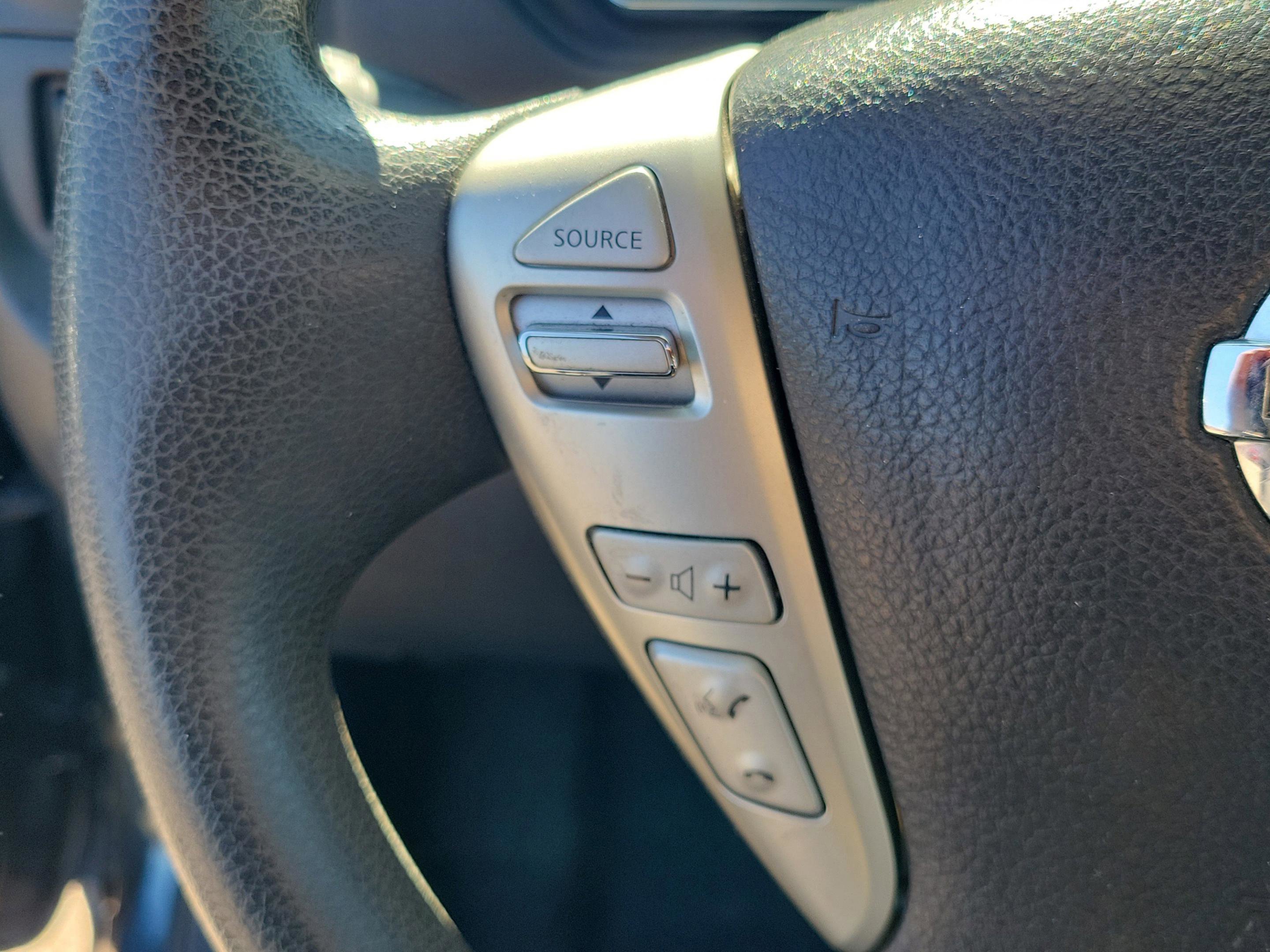 Used 2015 Nissan Versa SV image 25