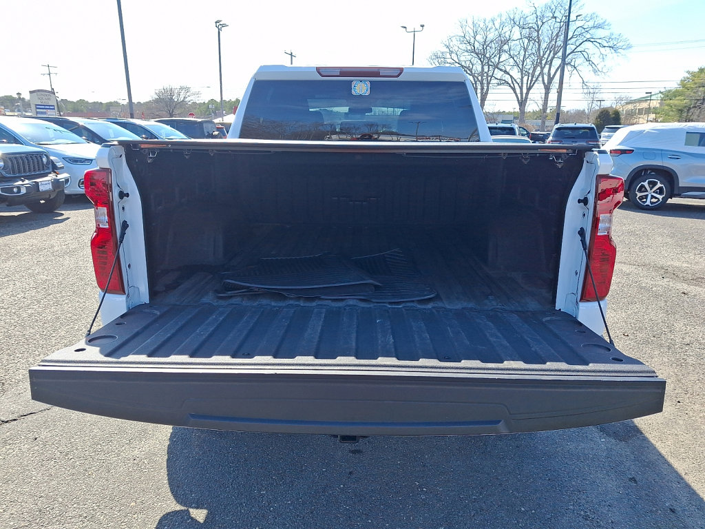 Used 2023 Chevrolet Silverado 1500 Custom Trail Boss w/ LPO, Dark Essentials Package image 18