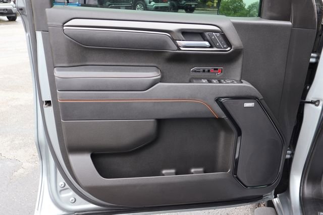 Used 2025 GMC Sierra 1500 AT4 w/ AT4 Premium Package AWD/4WD image 19