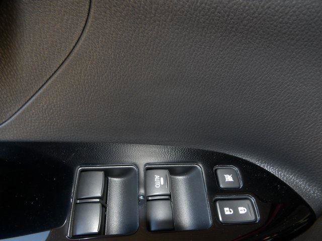 New 2026 Mitsubishi Eclipse Cross LE image 17