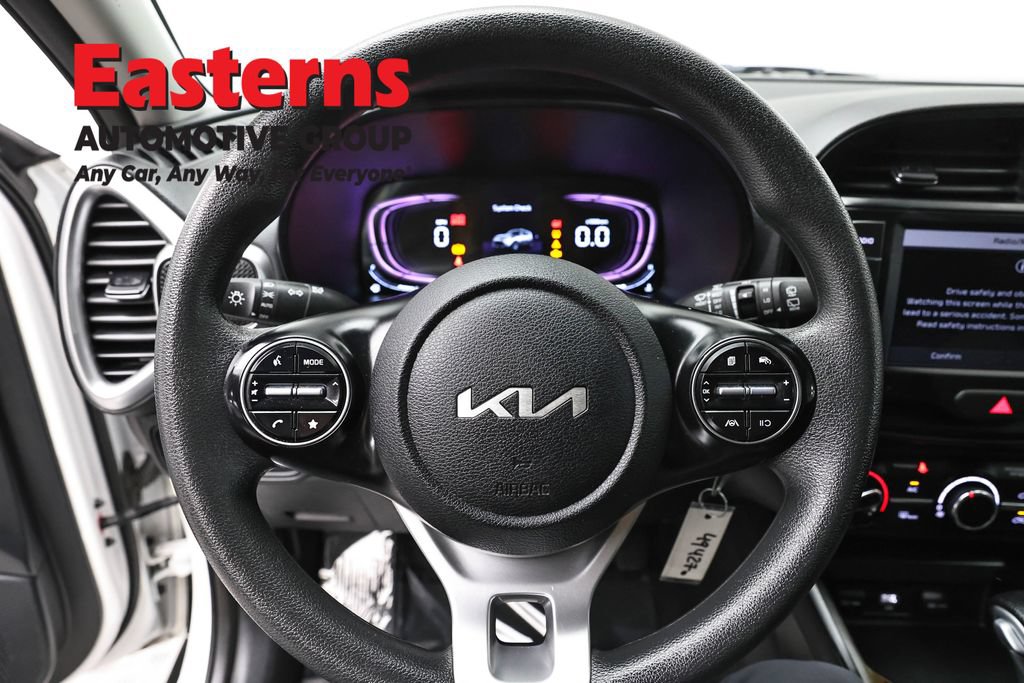 Used 2024 Kia Soul LX w/ Option Group 015 FWD image 10