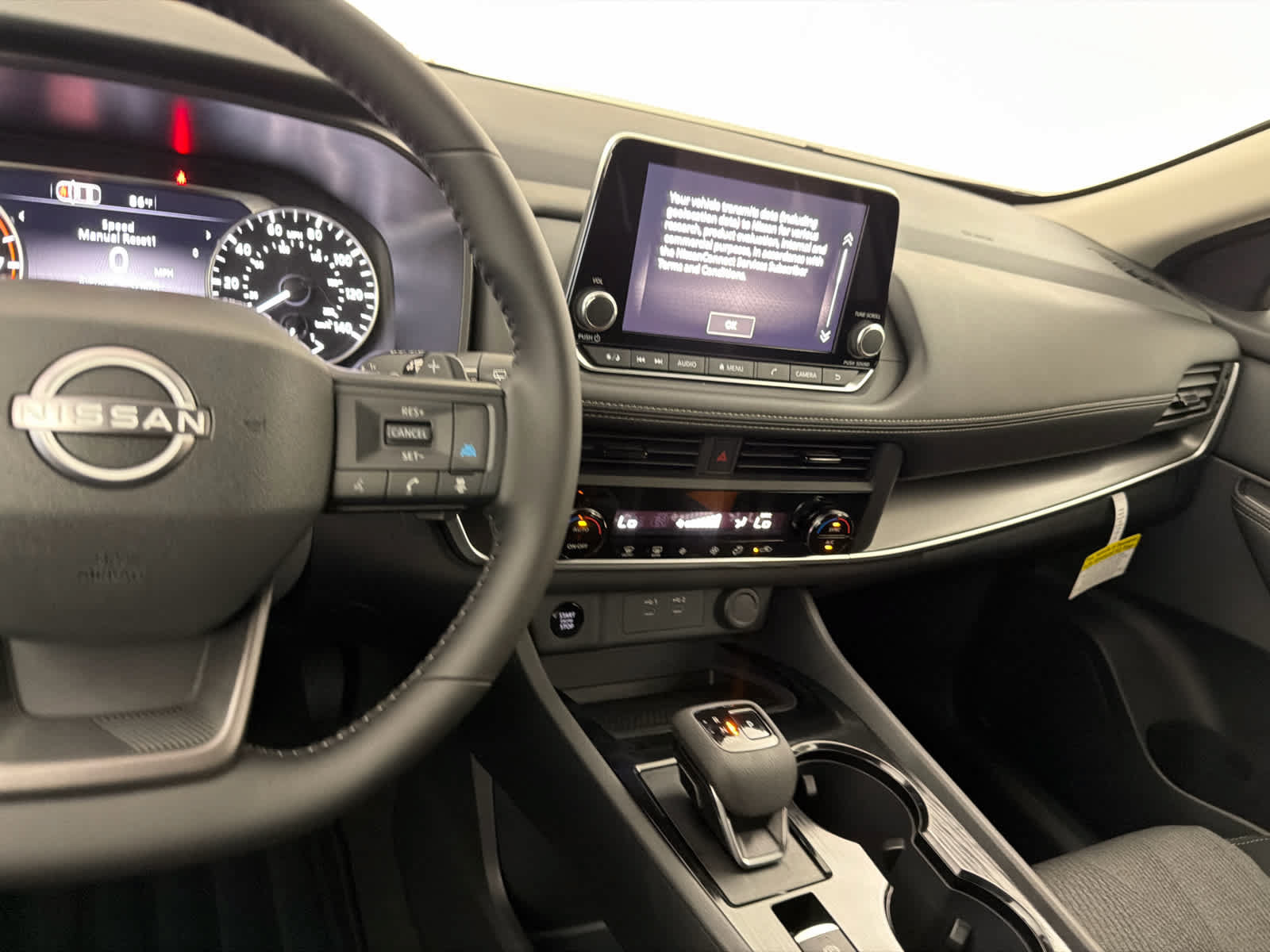 New 2026 Nissan Rogue SV AWD/4WD image 18