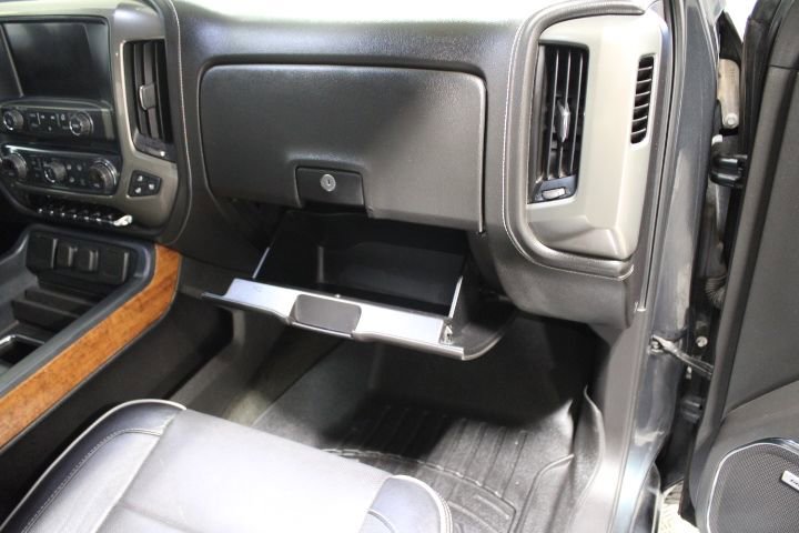 Used 2017 Chevrolet Silverado 1500 High Country image 27