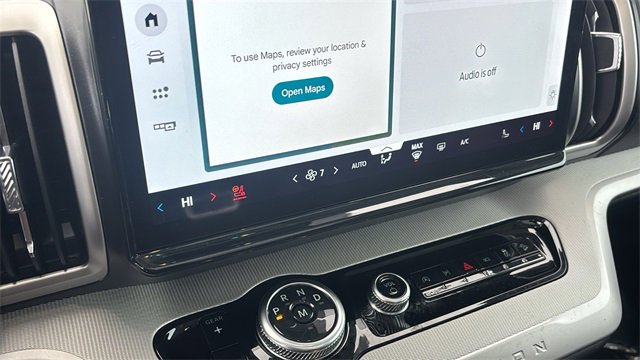 Used 2025 Ford Expedition Active image 20