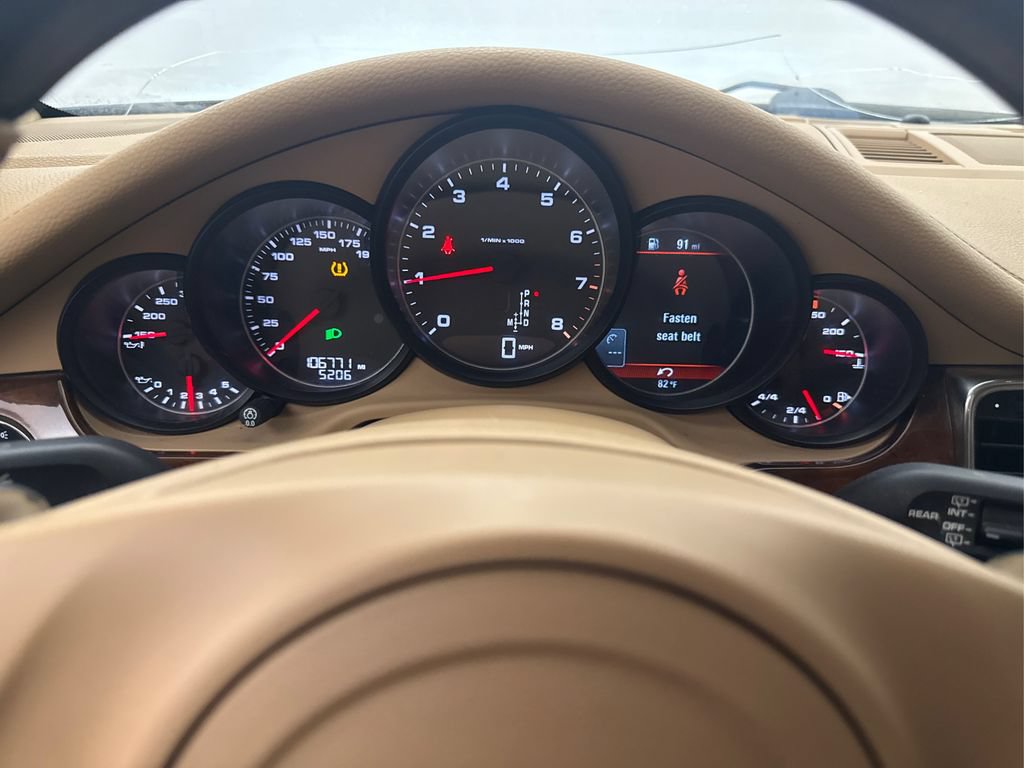 Used 2012 Porsche Panamera 4 image 34