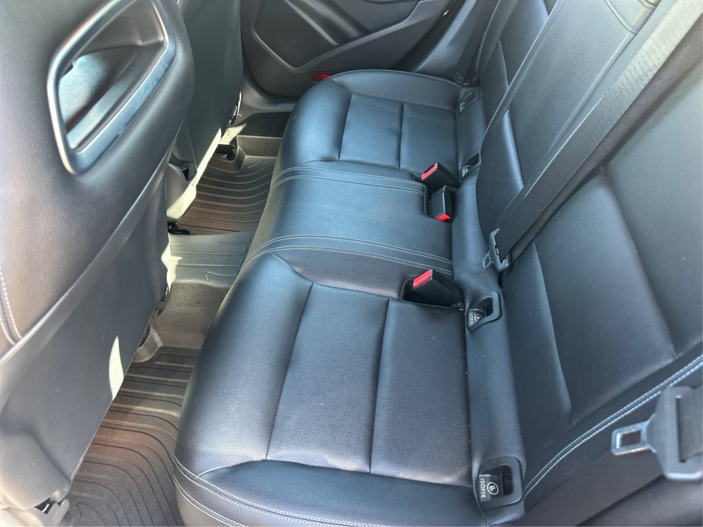 Used 2018 Mercedes-Benz CLA 250 4MATIC image 12