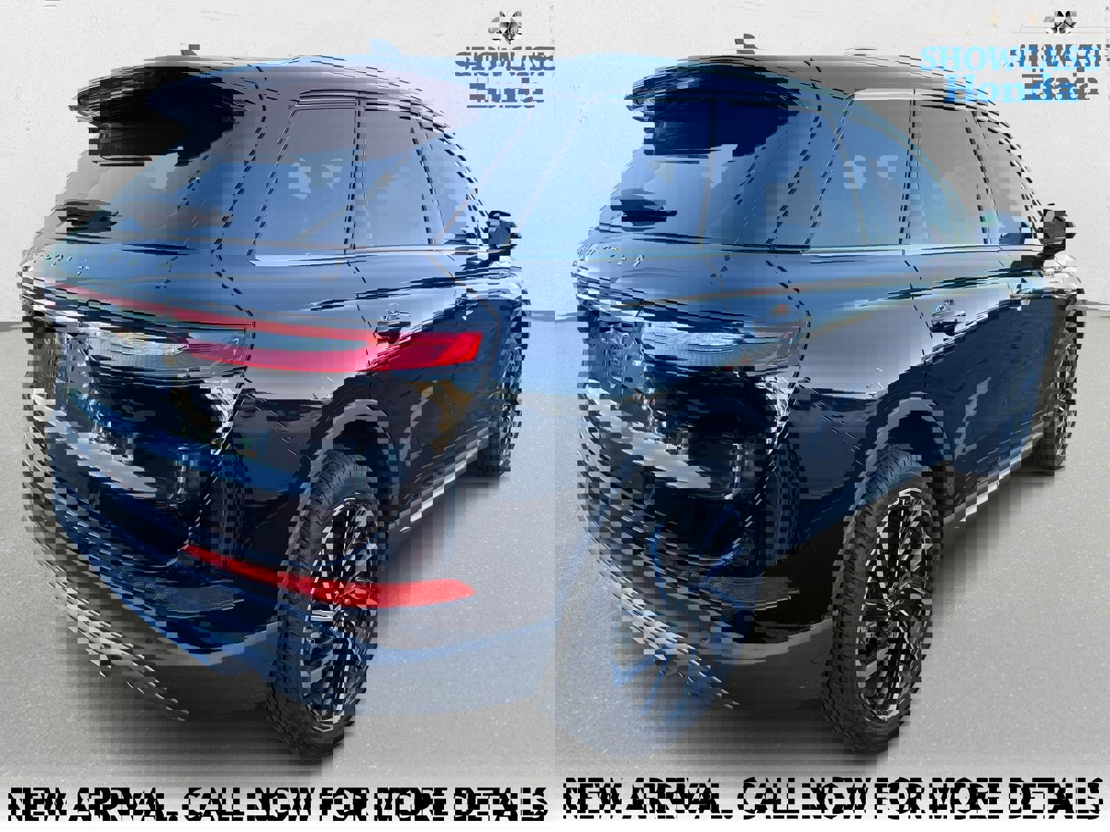 Used 2024 Lincoln Corsair Reserve w/ Equipment Group 201A image 5