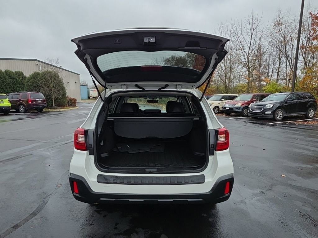 Used 2018 Subaru Outback 2.5i Limited image 37
