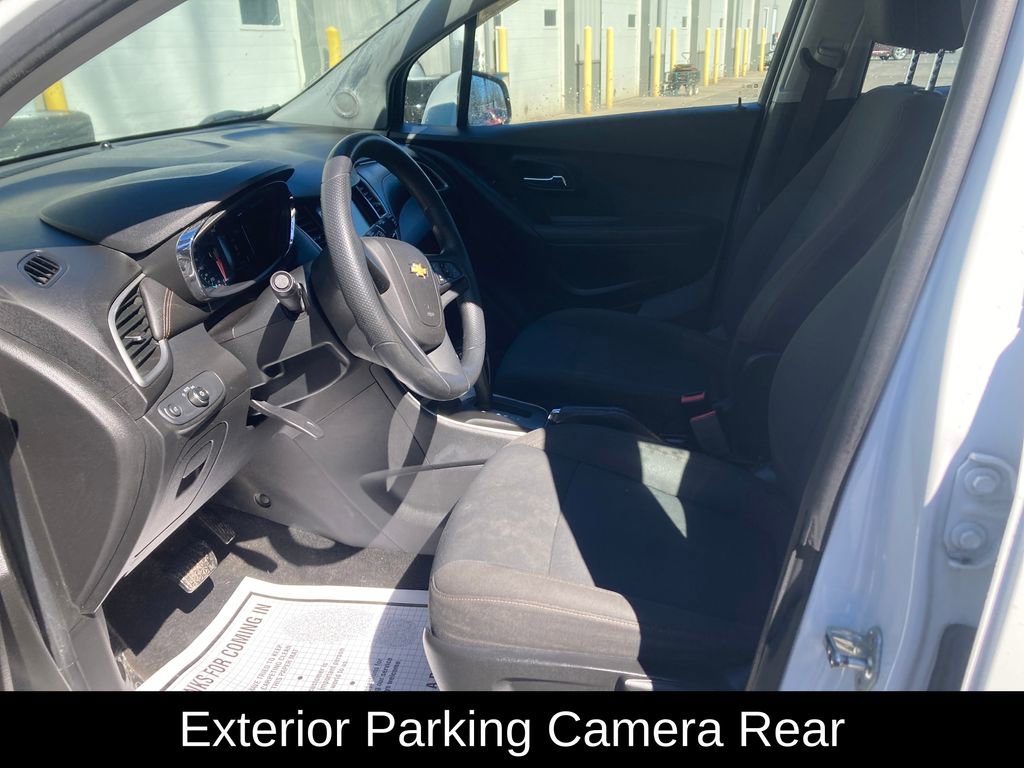 Used 2018 Chevrolet Trax LS image 12
