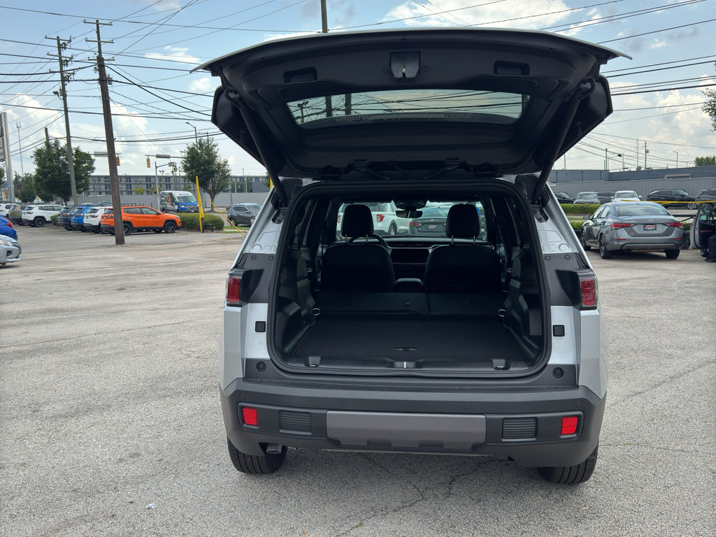 New 2026 Jeep Cherokee Limited AWD/4WD image 9