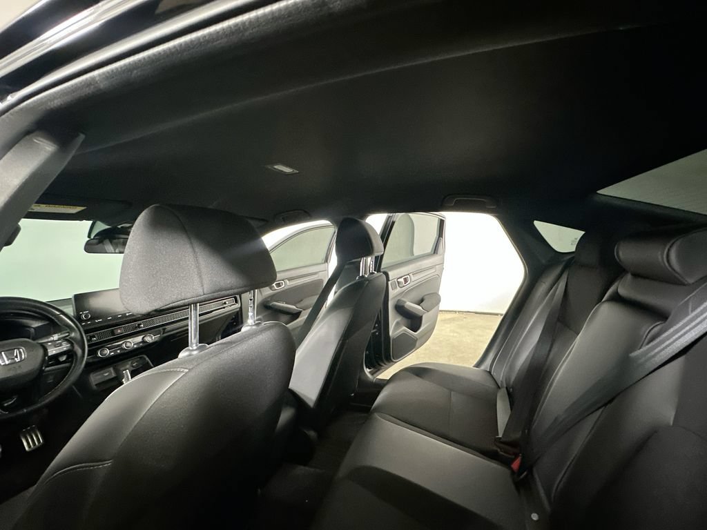 Used 2025 Honda Civic Sport image 13