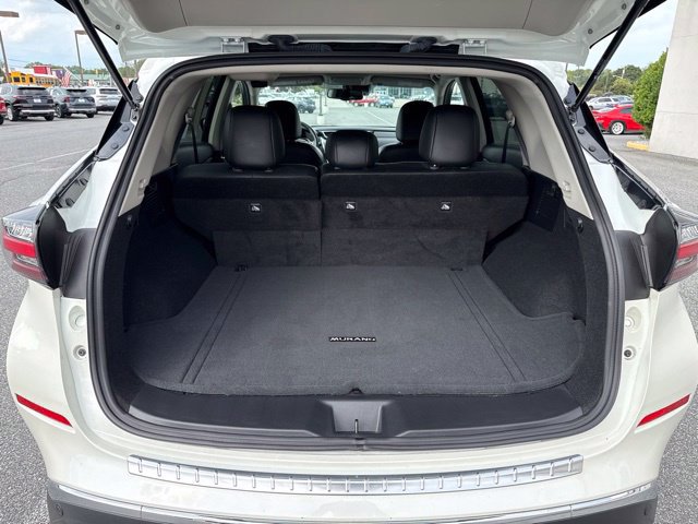 Used 2024 Nissan Murano SV AWD/4WD image 8