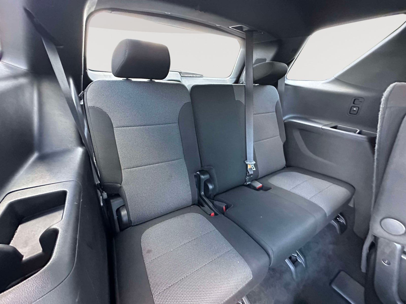 Used 2023 Chevrolet Traverse LT FWD image 33
