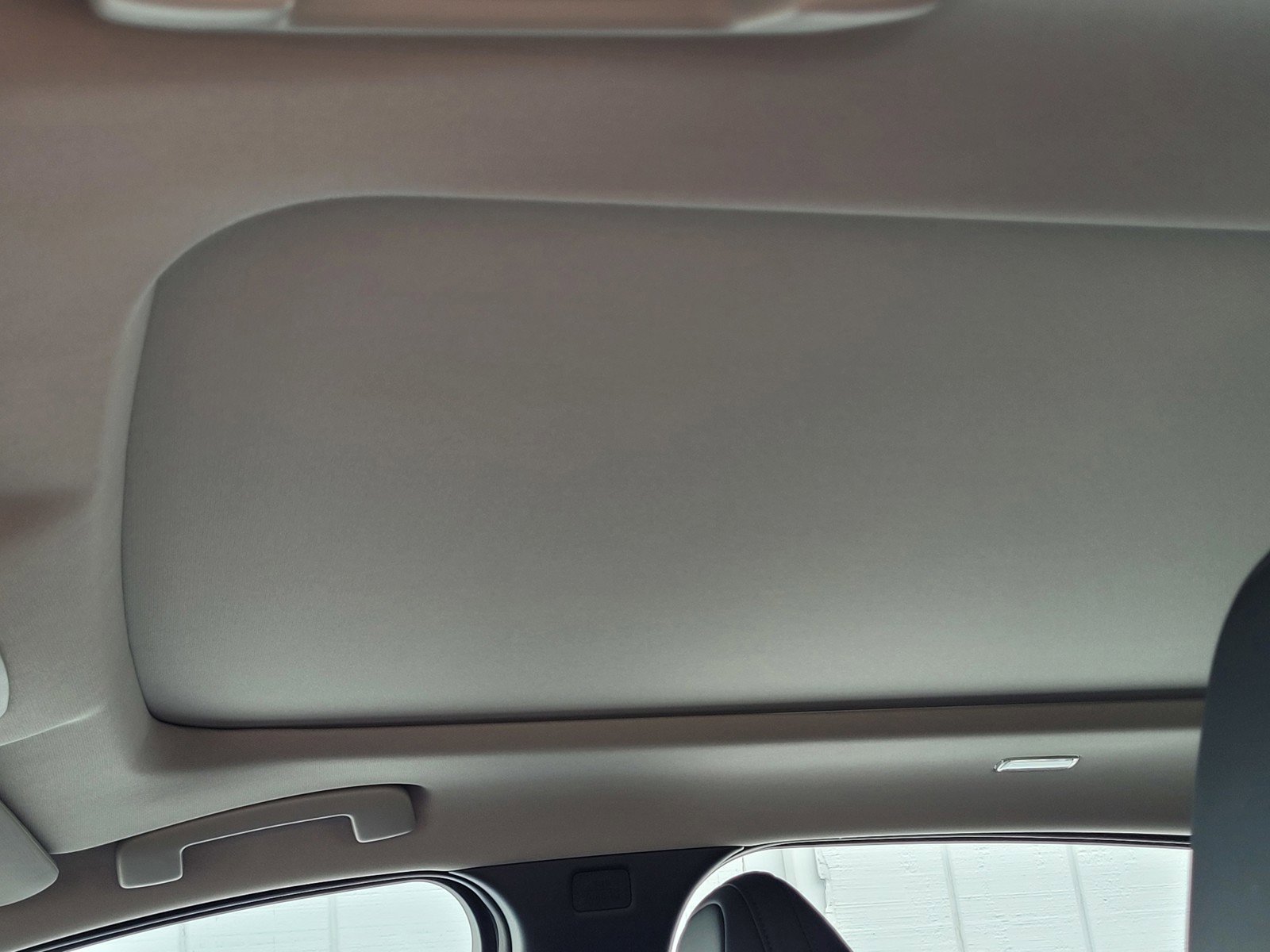 Certified 2024 Nissan Ariya FWD image 9