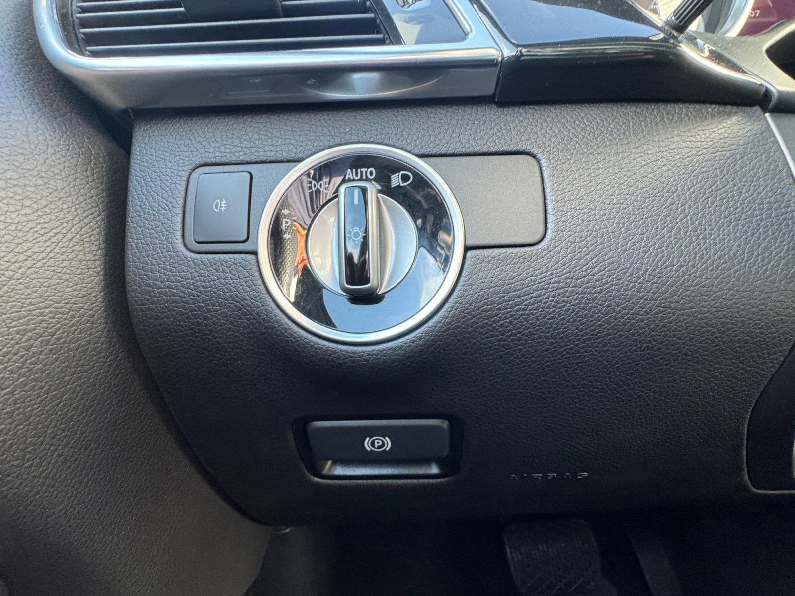 Used 2018 Mercedes-Benz GLE 350 4MATIC image 31