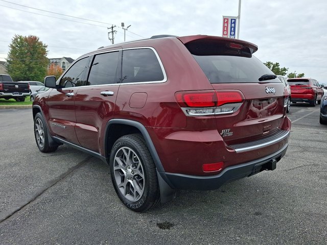Certified 2022 Jeep Grand Cherokee Limited w/ Trailer Tow Group IV RWD image 4