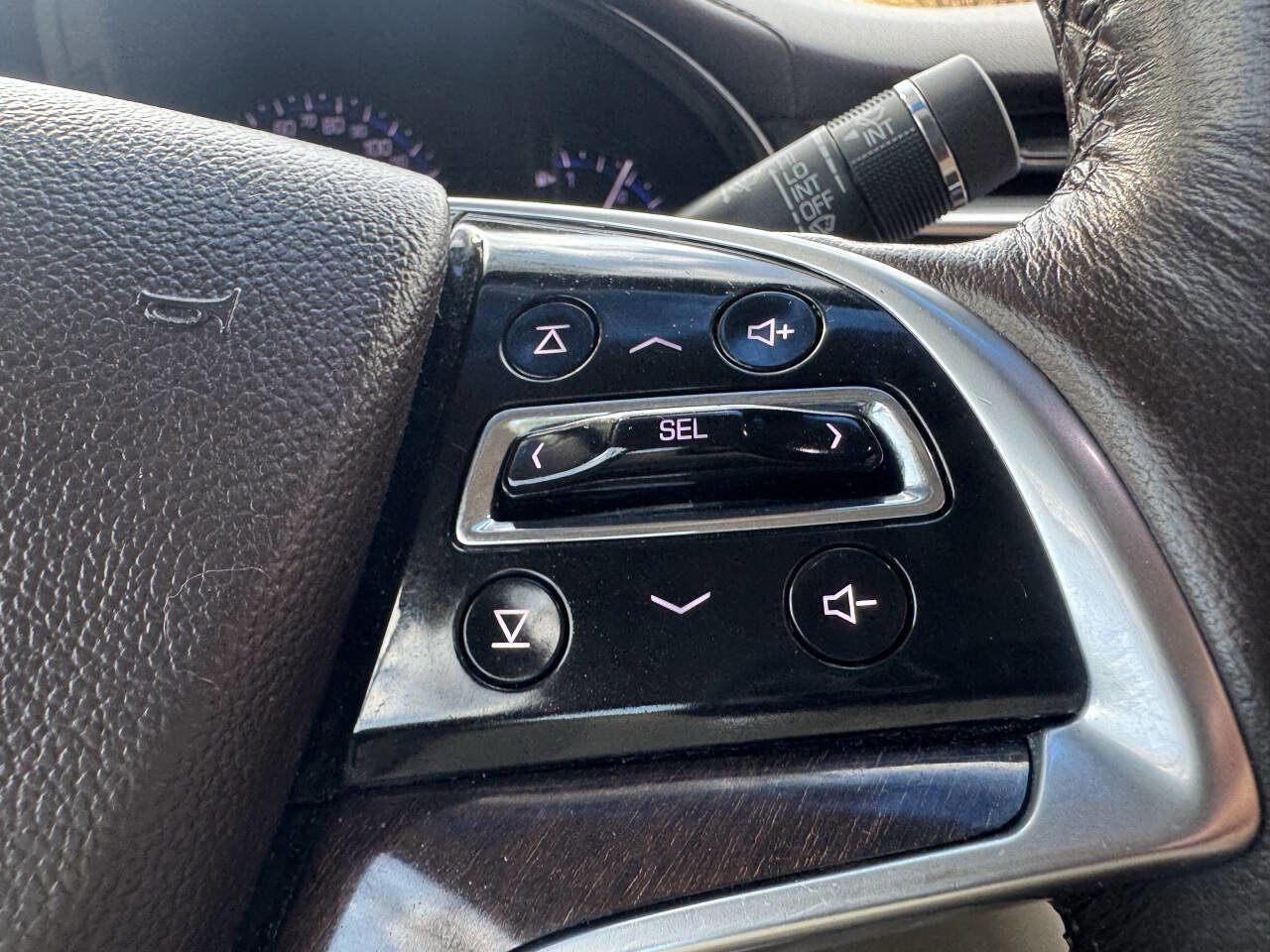 Used 2014 Cadillac XTS Luxury image 22