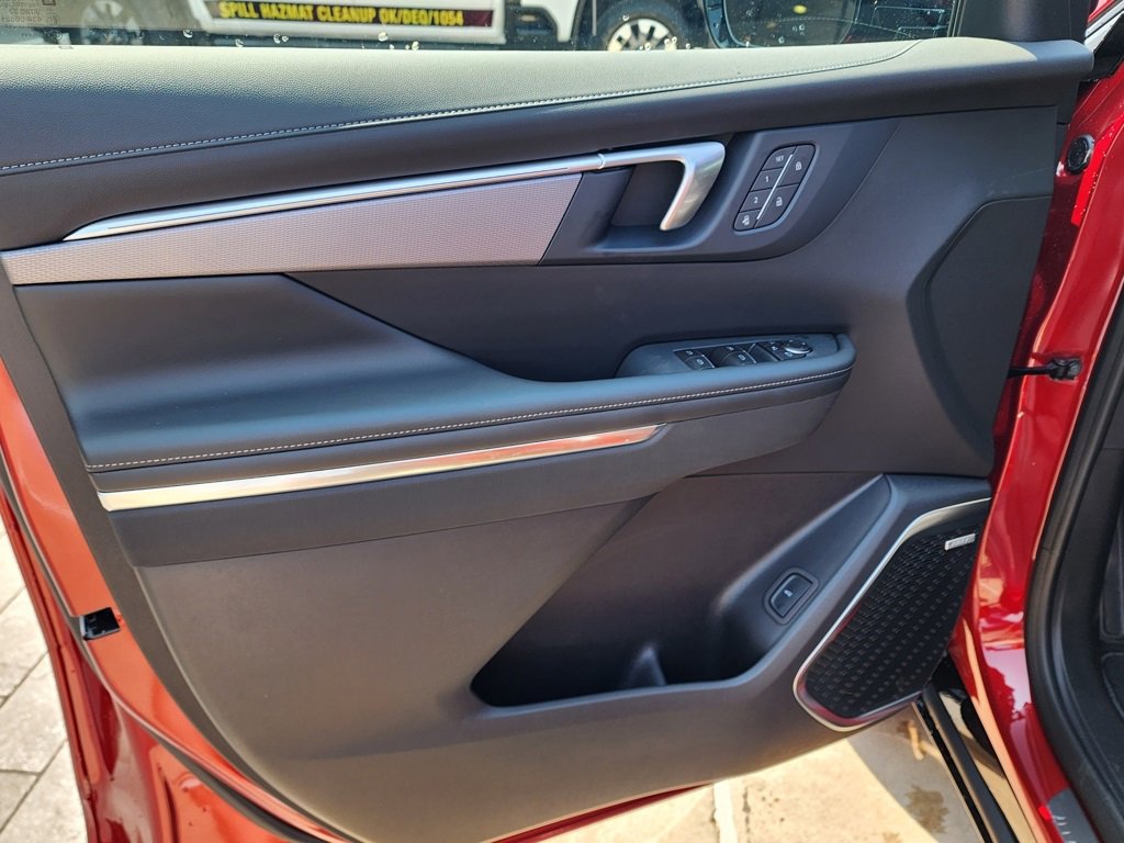 New 2026 Buick Enclave Sport Touring w/ Super Cruise Package image 13