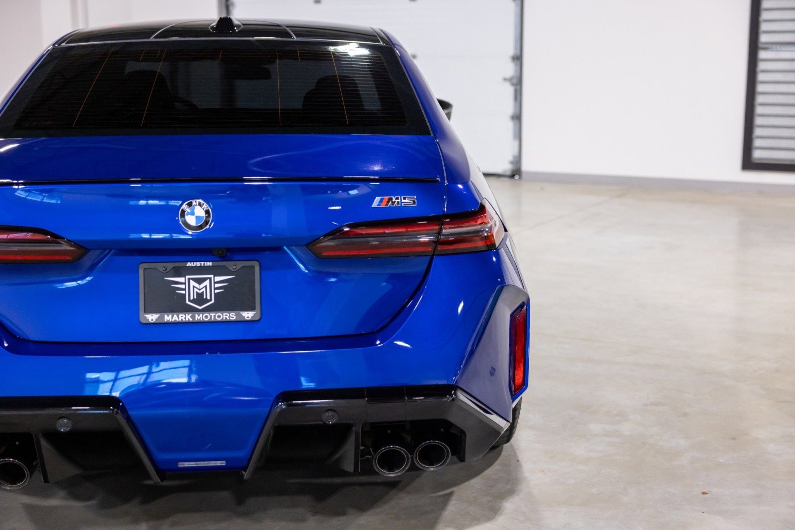 Used 2025 BMW M5 w/ Executive Package AWD/4WD image 13