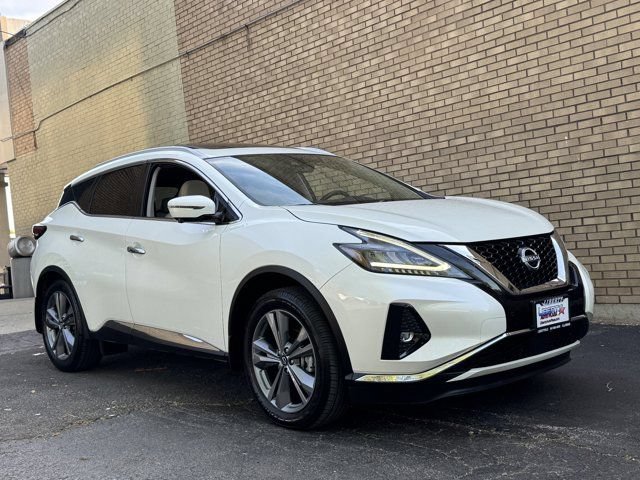 Used 2024 Nissan Murano Platinum w/ Cargo Package AWD/4WD image 2