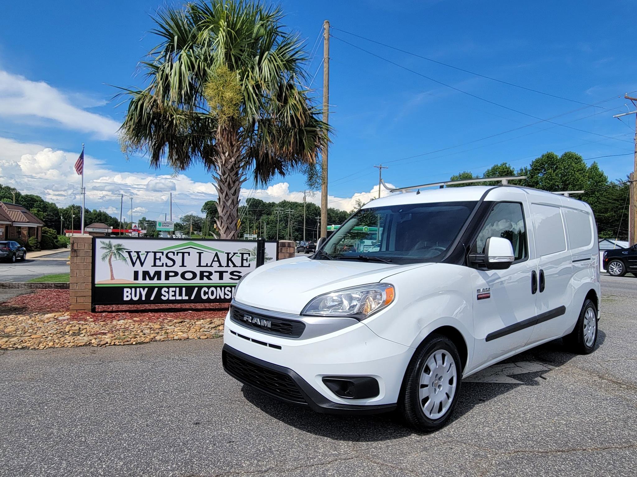 Used 2019 RAM ProMaster City Tradesman SLT FWD image 1