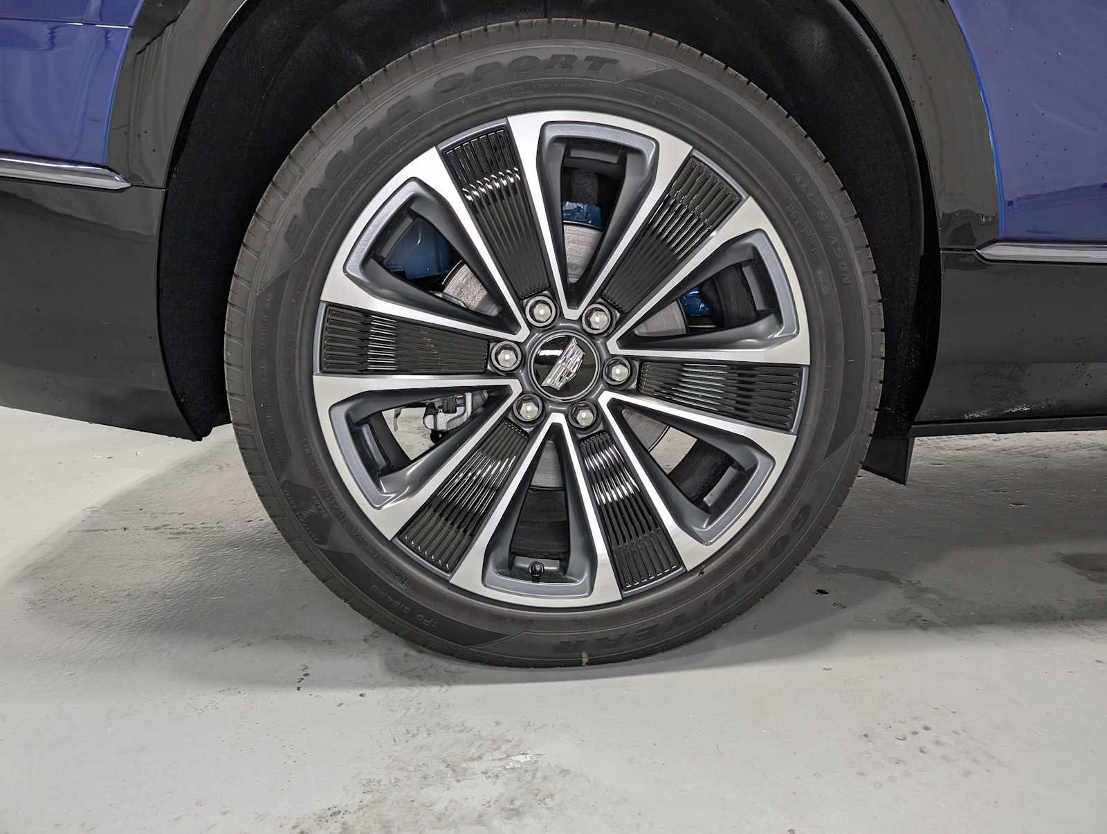 New 2026 Cadillac Vistiq Sport w/ LPO, Floor Liner Package image 3