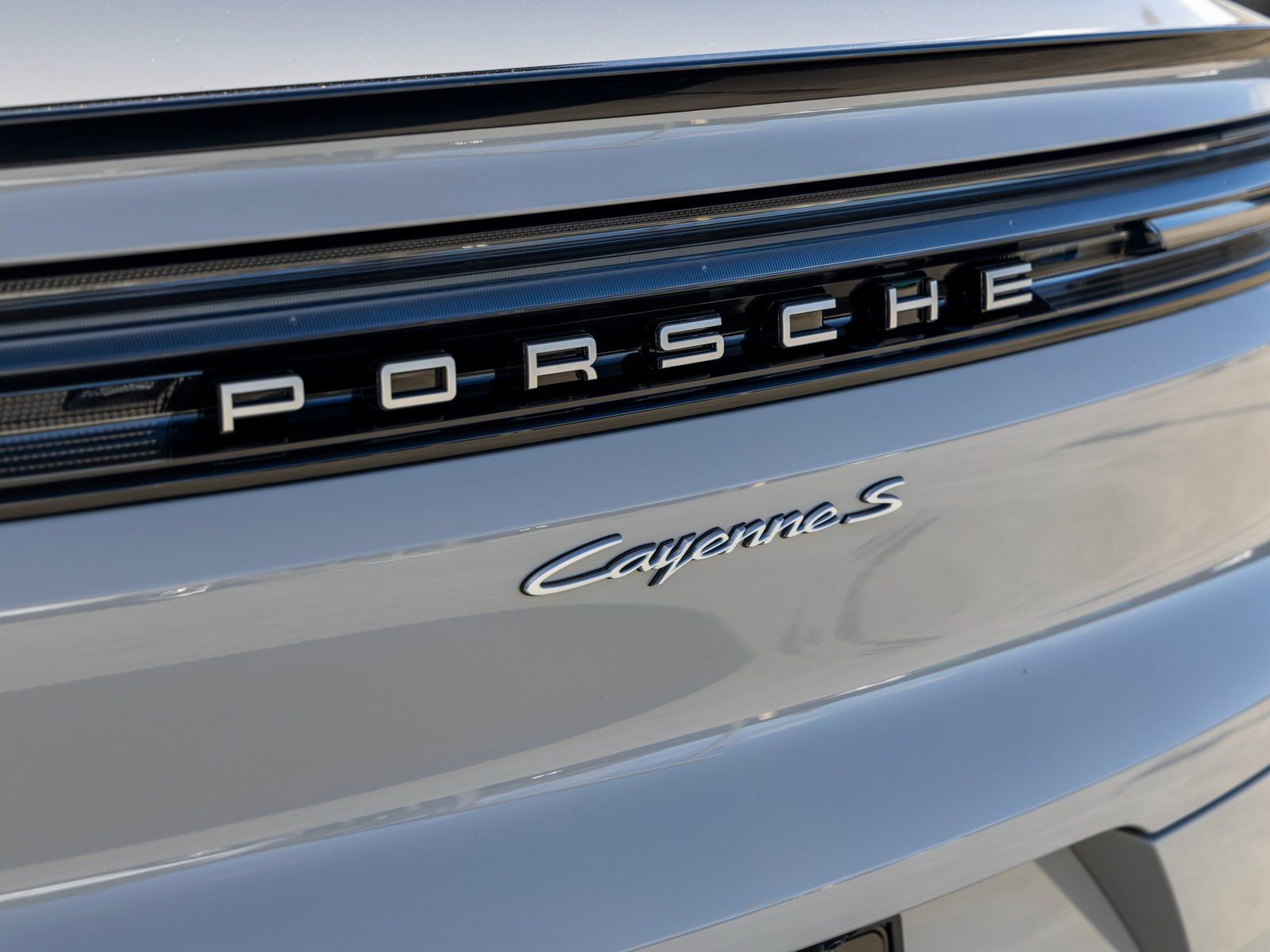 New 2026 Porsche Cayenne S image 22
