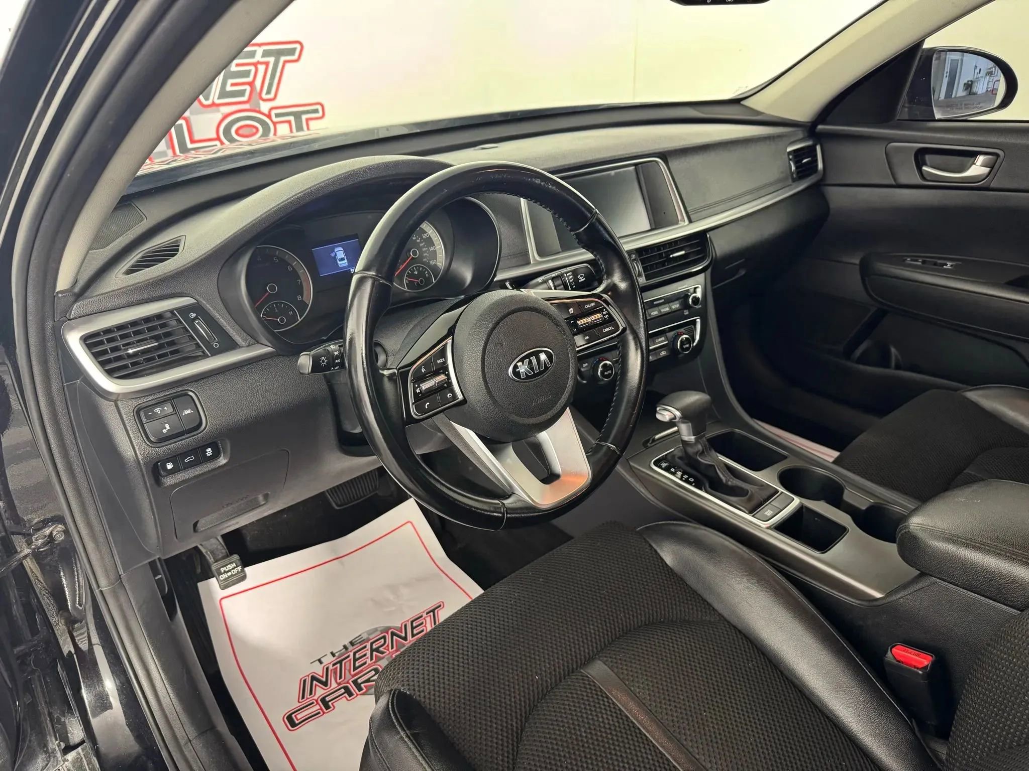 Used 2019 Kia Optima S FWD image 10