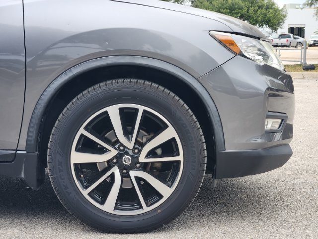 Used 2018 Nissan Rogue SL w/ Premium Package FWD image 9