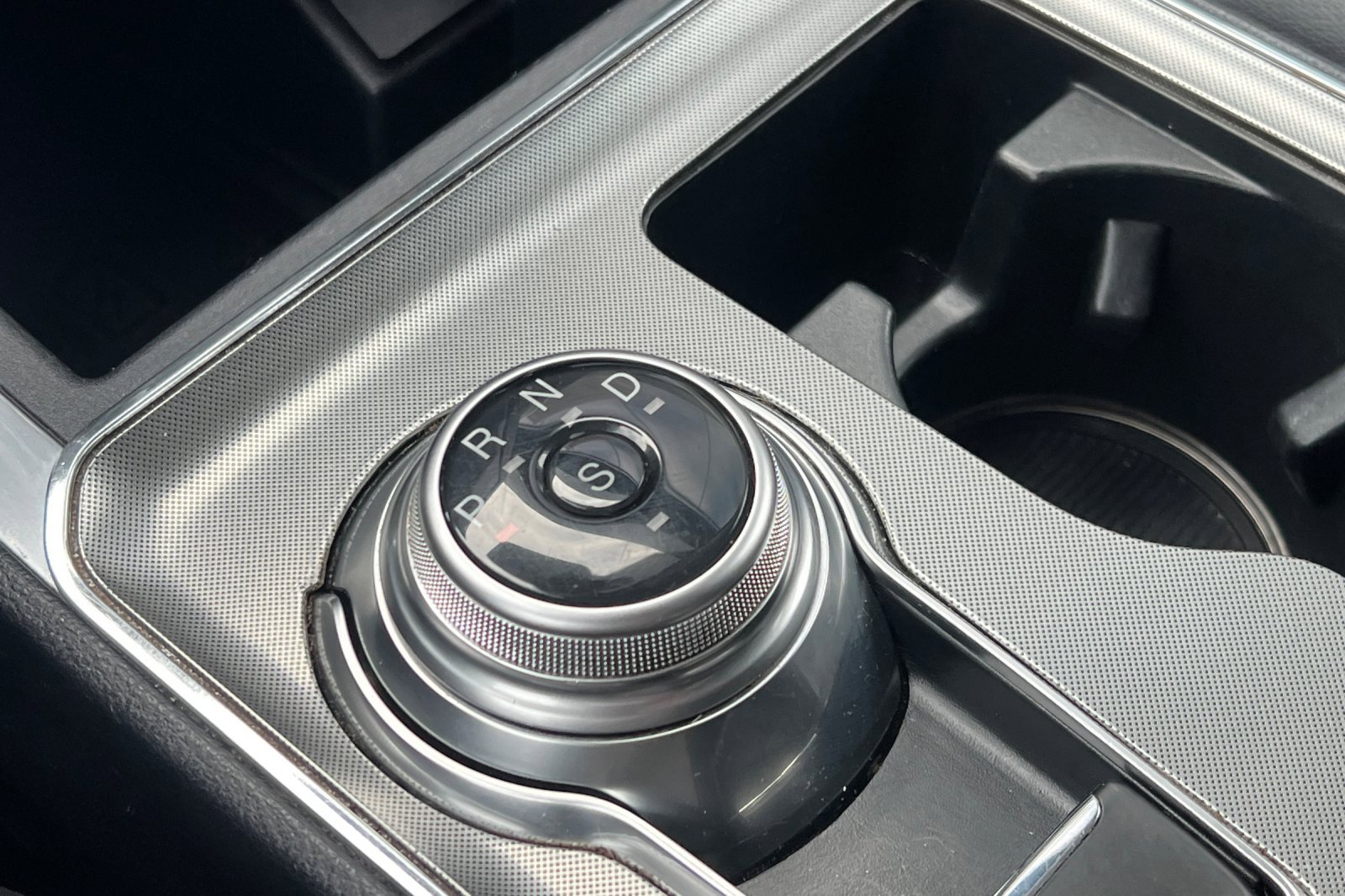 Used 2023 Ford Edge Titanium w/ Equipment Group 301A image 19