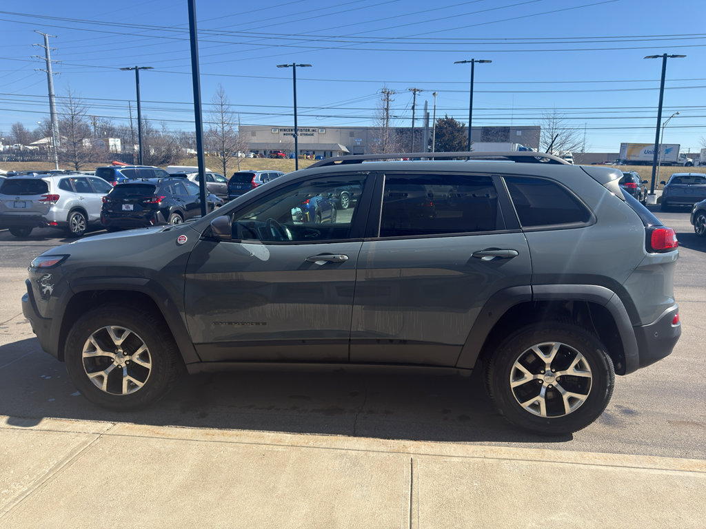 Used 2014 Jeep Cherokee Trailhawk w/ Technology Group image 6