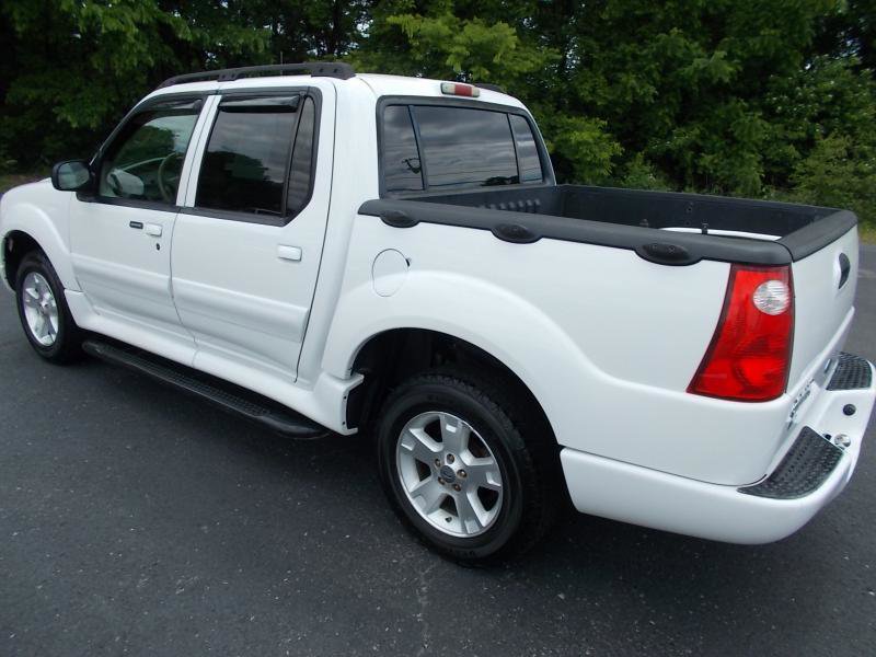 Used 2004 Ford Explorer Sport Trac XLT RWD image 5