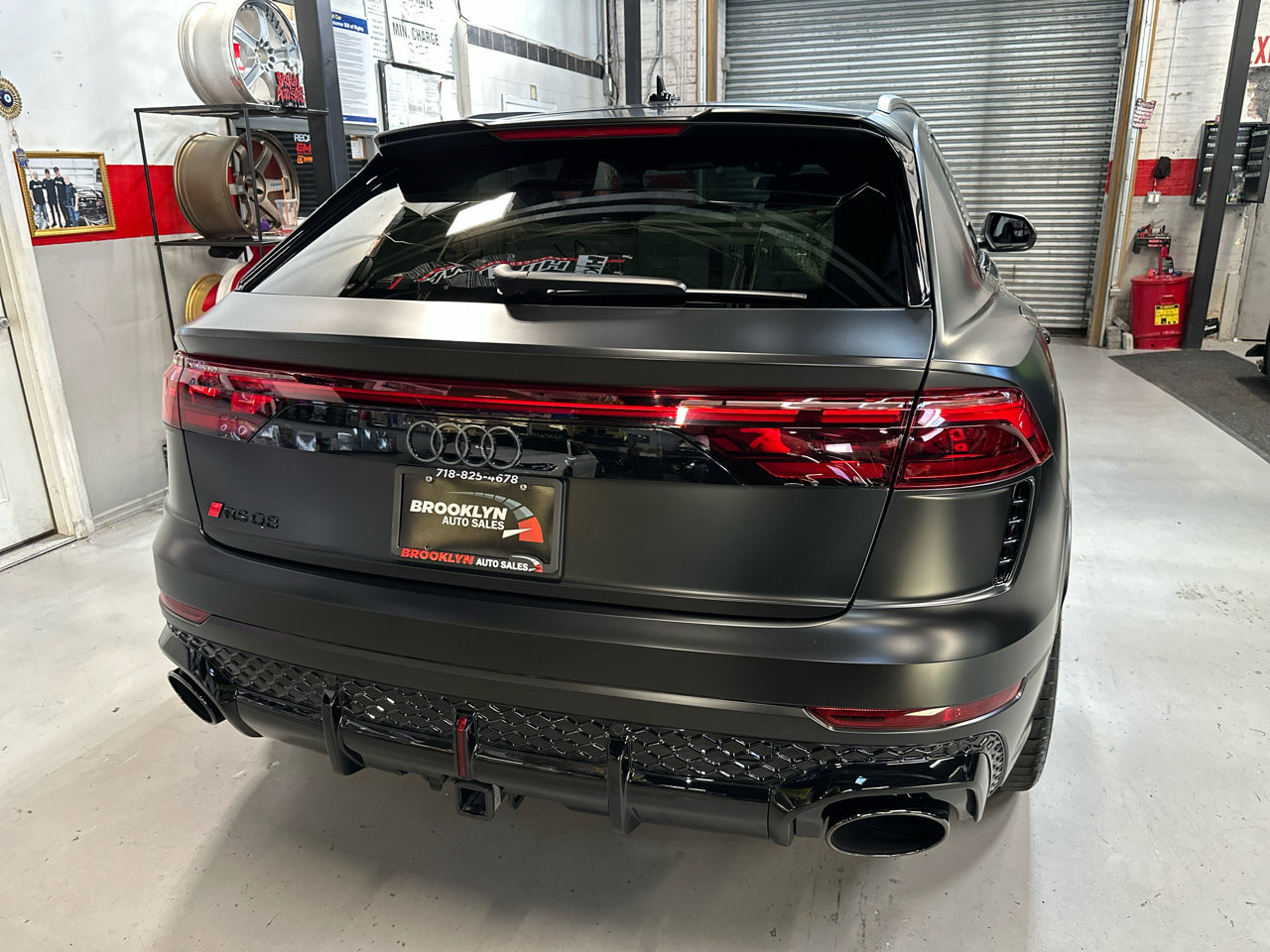 Used 2025 Audi RS Q8 performance w/ RS Design Package - Red image 7