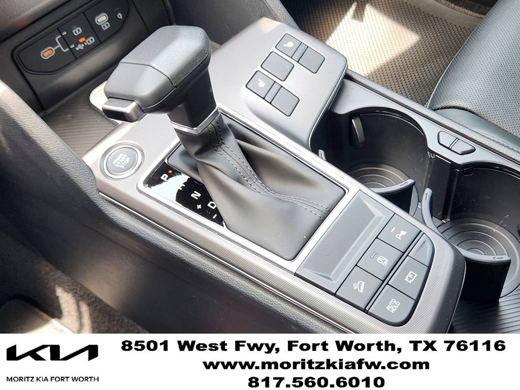 New 2026 Kia Sportage EX w/ EX Panorama Roof Package FWD image 15