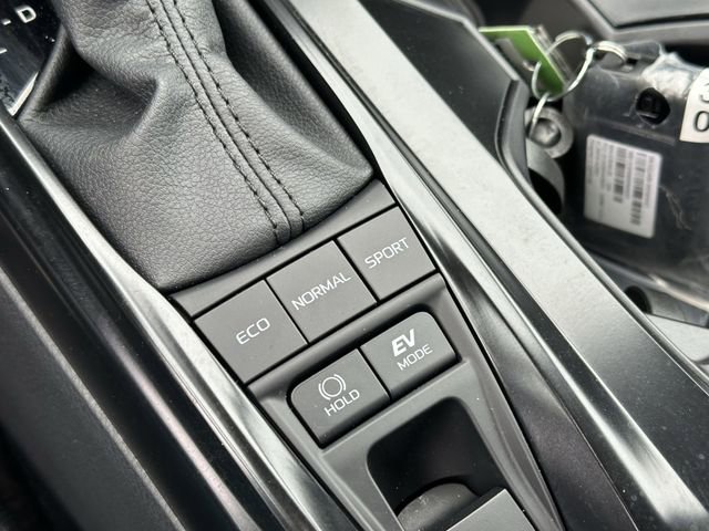 Used 2026 Toyota Camry SE w/ Convenience Package FWD image 23