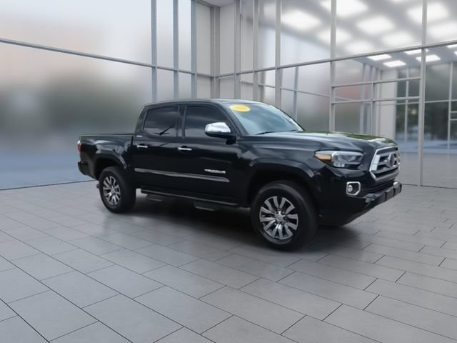 Used 2023 Toyota Tacoma Limited AWD/4WD image 2