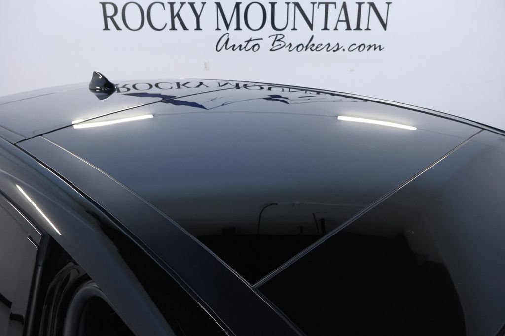 Used 2024 Dodge Hornet R/T Plus w/ Tech Pack Plus w/o Parking image 13